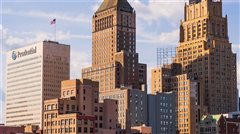 Los Angeles - Newark (with return) from $143