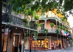 Las Vegas - New Orleans (with return) from $130