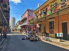 Las Vegas - New Orleans (with return) from $240